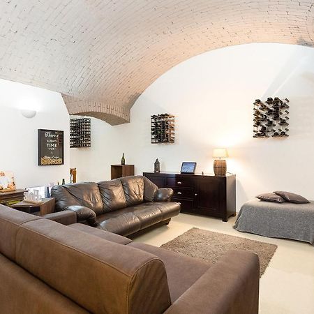 La Cantinetta Di Milano - The Wine Cave In Milan, Huge 110Sqm Apartment Next To Central Station Exterior photo