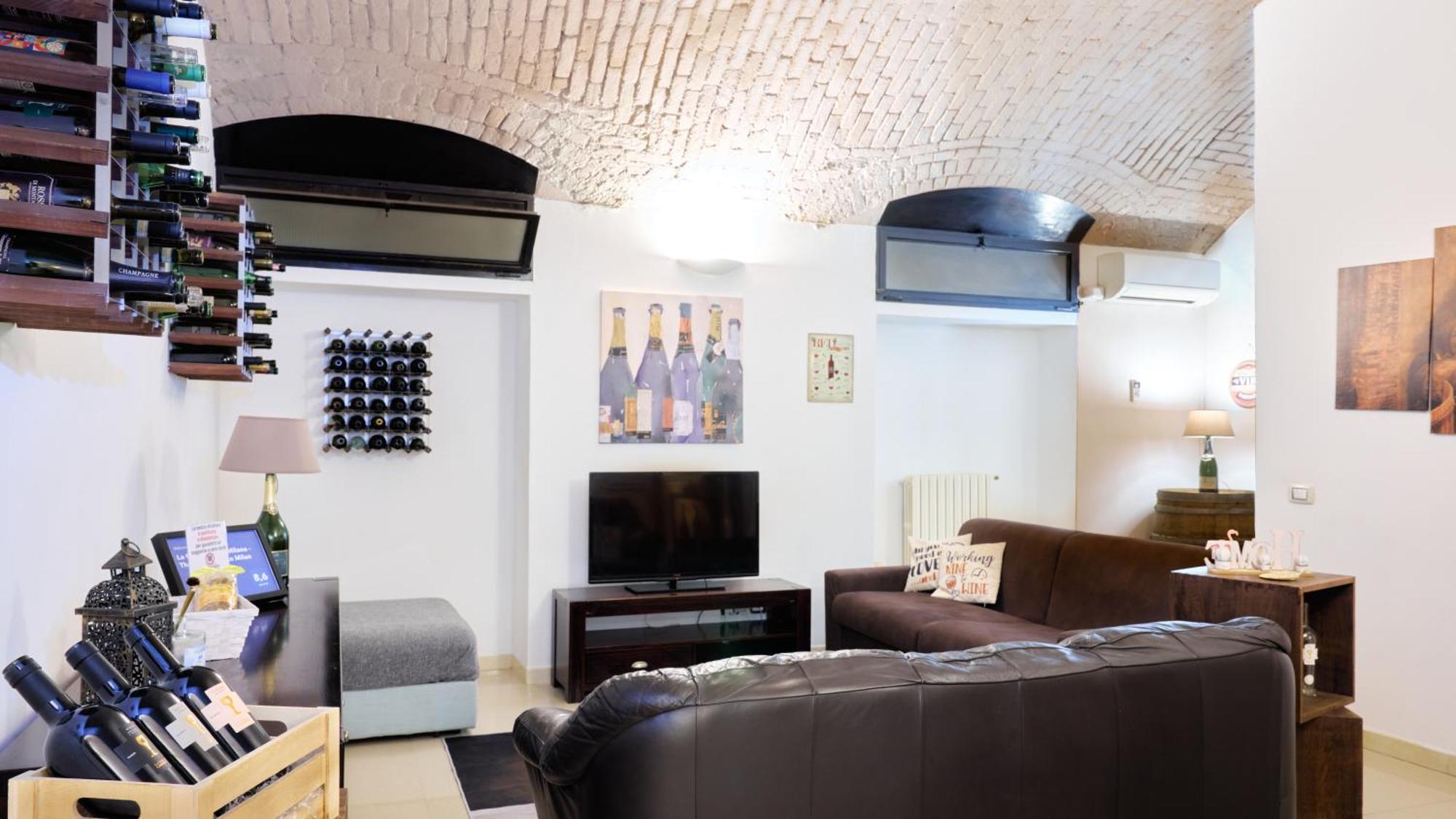 La Cantinetta Di Milano - The Wine Cave In Milan, Huge 110Sqm Apartment Next To Central Station Exterior photo